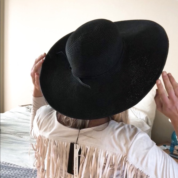 San Diego Hat Company Accessories - ⚡️LAST CHANCE Black woven hat